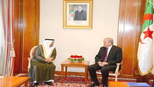 M. Sellal reçoit Mohamed Bin Obeid Al Mazrouei