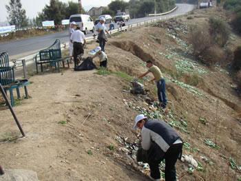 Nettoyage des voies publiques dans la wilaya de tizi ouzou: Des élus sans imagination