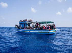 Plus de 300.000 migrants ont traversé la Méditerranée en 2016