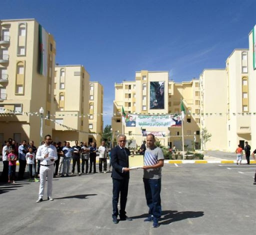 Sétif : remise de clés de 420 logements sociaux participatifs à leurs bénéficiaires