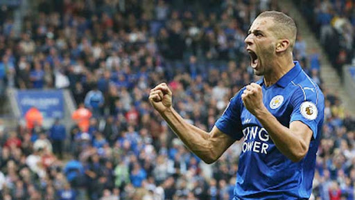 Slimani : «C’est une belle entame, merci aux fans de Leicester !»