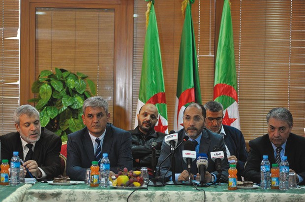 Elle a adopté, hier, un mémorandum: L’opposition dénonce un «recul démocratique»