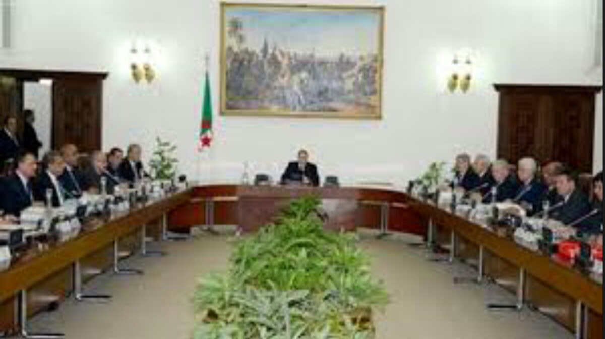 Document : Le texte intégral du communiqué du Conseil des ministres du mardi 4 octobre 2016