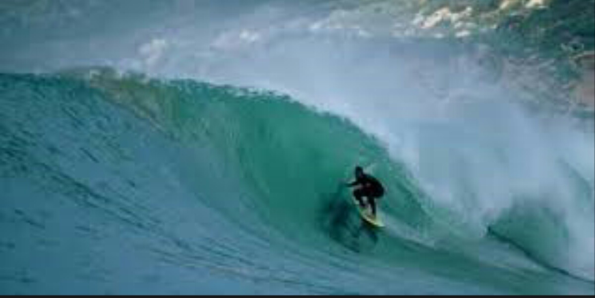 Cette vidéo de surfeurs au Maroc filmés par un drone va vous éblouir