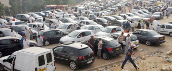 Bouchouareb revient à la charge : pas d’importation de véhicules d’occasion en Algérie