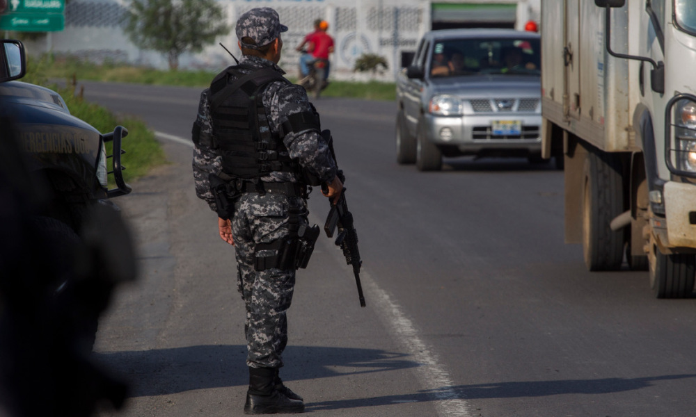 Mexique: treize cadavres trouvés dans une rivière.