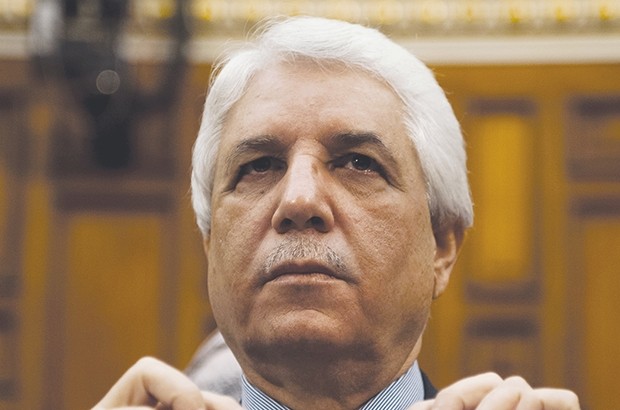 Tayeb Louh demain à Paris : Une nouvelle convention d’extradition sera-t-elle signée ?