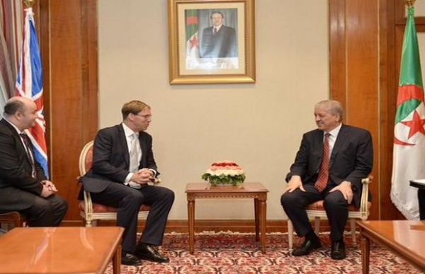 Algérie – Royaume-Uni : M. Sellal reçoit M. Tobias Ellwood.