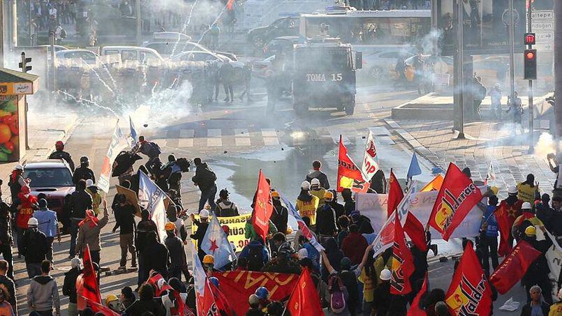 Turquie : Affrontements entre policiers et manifestants
