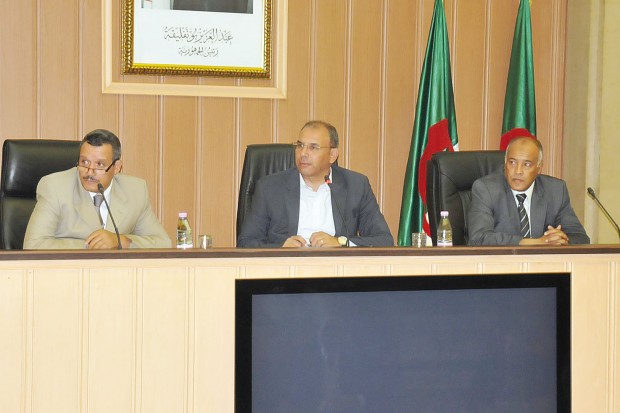 Programme du PCD de la wilaya d’ORAN 410 milliards pour le budget 2016