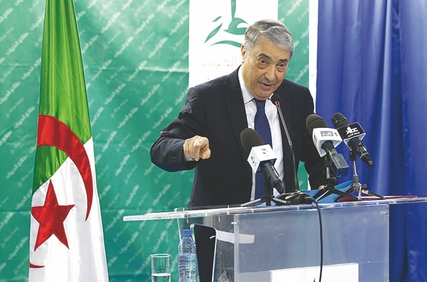 Dans sa réponse formelle à la présidence de la République: Benflis dénonce l’emprise de l’appareil politico-administratif sur les élections