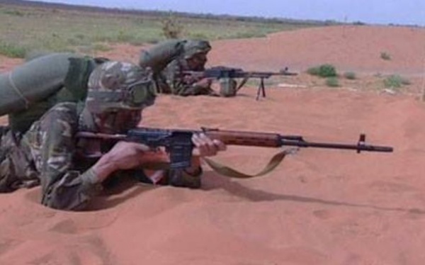 Un véhicule tout terrain chargé d’un fusil mitrailleur FM intercepté à Tamanrasset (MDN)