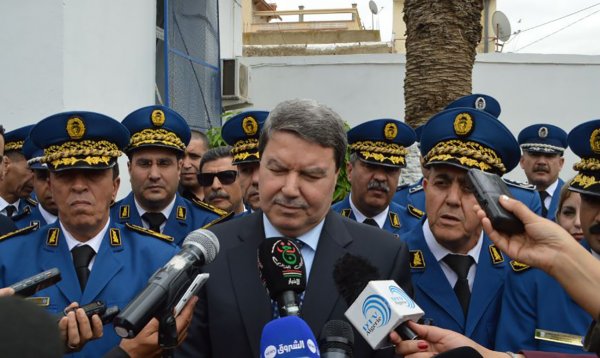 Policiers : « serrez la ceinture » !