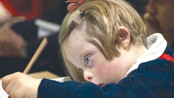 Chaque année des milliers d’enfants sont privés d’accès aux écoles (1): Une pétition pour le droit des trisomiques à la scolarisation