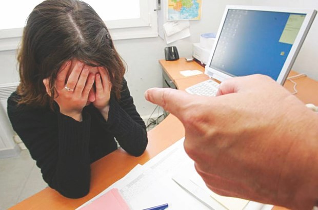 Sonelgaz: une employée à Annaba limogée pour avoir porté plainte contre un harceleur sexuel, le syndicat dénonce