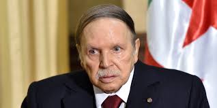 Coopération: Bouteflika signe cinq décrets présidentiels