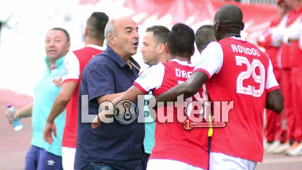 CRB / Alain Michel : «Si je reste, ce sera uniquement  pour les joueurs»