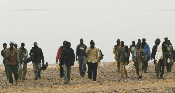 Naître pour ne pas exister !