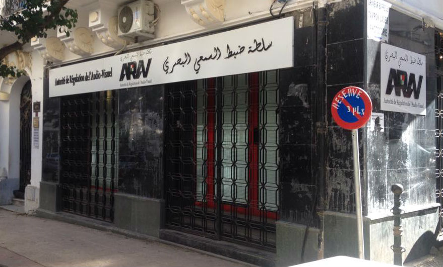 Contenu des programmes religieux à la télévision: Absence totale de contrôle