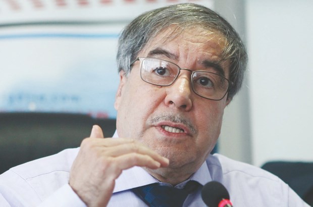 L’économiste Abdelhak Lamiri le déplore Une «simulation financière» à défaut d’une stratégie globale