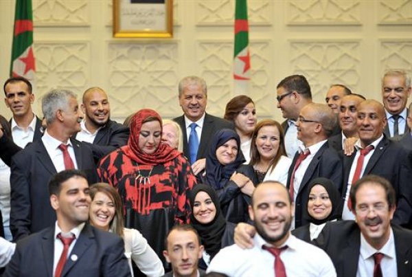 Les athlètes médaillés à rio honorés par la société générale algérie.