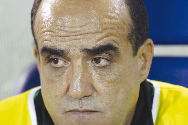 Ligue 1 Mobilis Sendjak, 10e entraîneur à quitter son poste