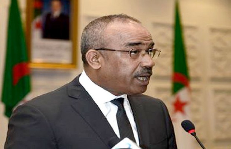 Le permis de conduire biométrique et la carte électronique d’immatriculation des véhicules généralisés en 2017.