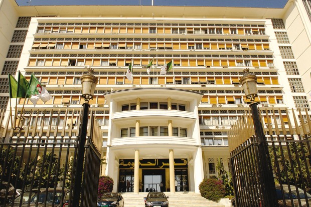 Les «Démocrates» refusent de participer au gouvernement d&rsquo;union nationale: La fin d&rsquo;une époque