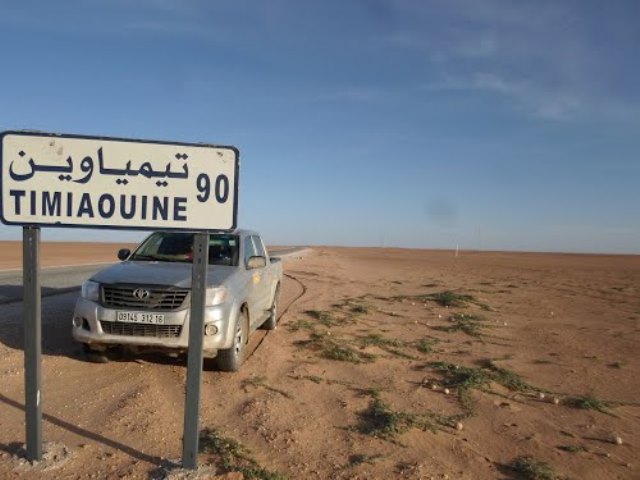 Deux terroristes arrêtés par un détachement de l’ANP au Sud de Timiaouine, selon le MDN