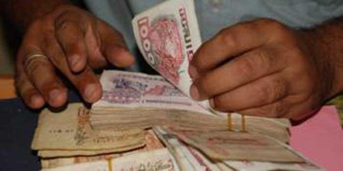 Skikda: Il dérobe 500 millions de centimes à son compagnon