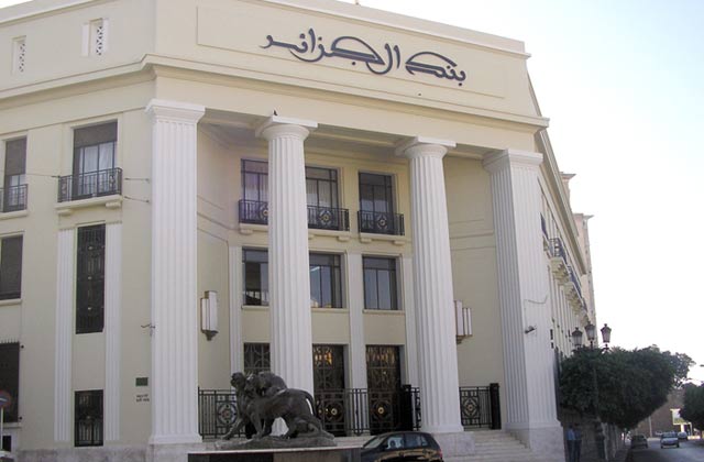 La Banque d’Algérie annonce la mise en place en 2017 d’un marché à termes des devises
