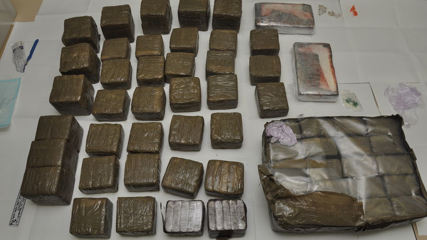 Plus de 2 tonnes de résine de cannabis saisies à l’ouest du pays