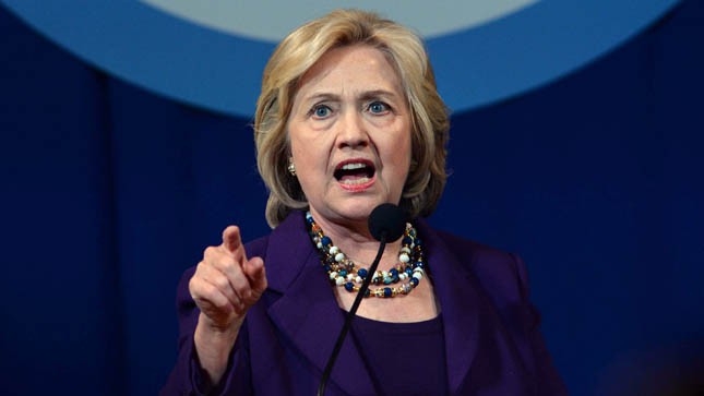 Clinton sort l’argument nucléaire pour répondre aux attaques de Trump