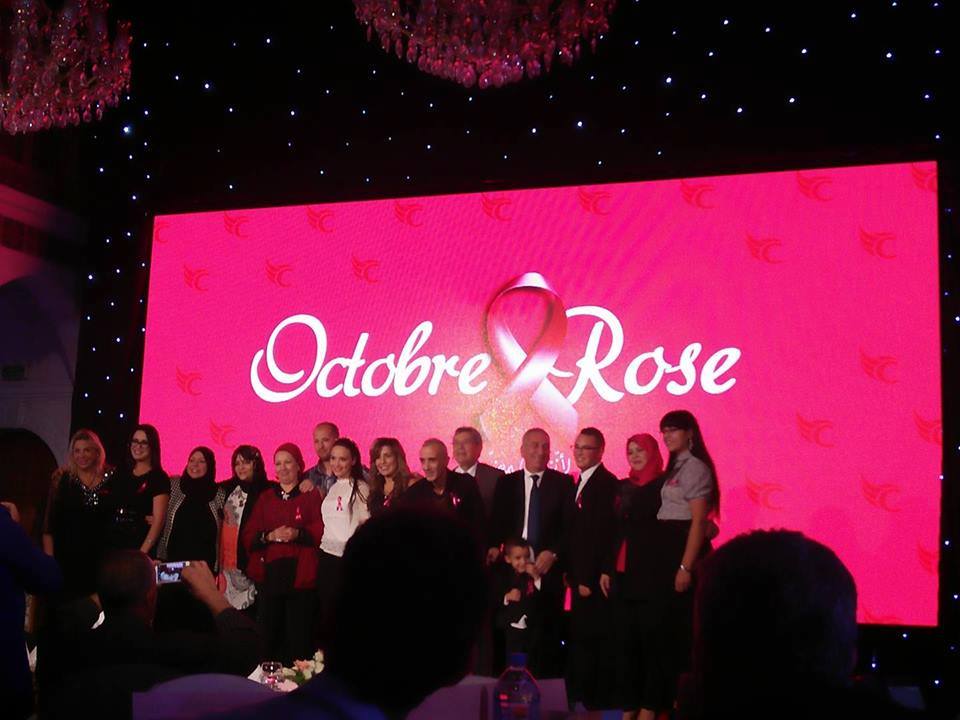 Condor fait don de 500 000DA pour la lutte contre le cancer du sein.