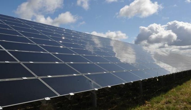 Le FCE supporte un projet de 2 GW de fermes solaires photovoltaïques