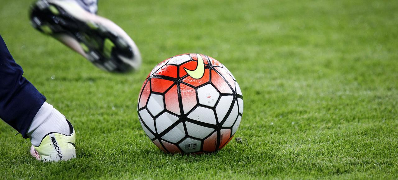 Béjaia Sur Du Velours, Paradou Et Blida En Appel