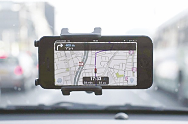 Info-trafic, assistant d’aide à la conduite…: Une application créée par un Algérien détrône Waze
