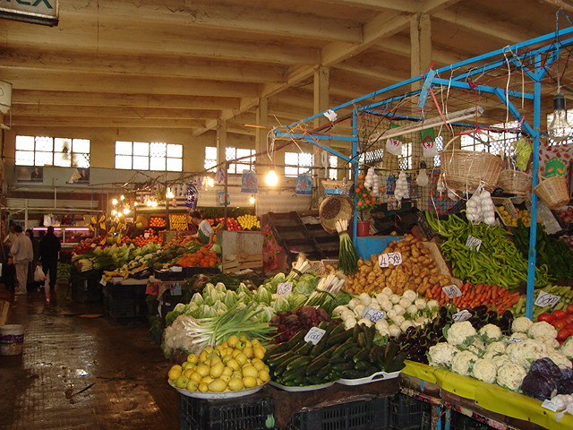 MOSTAGANEM : Une campagne de volontariat pour le marché couvert