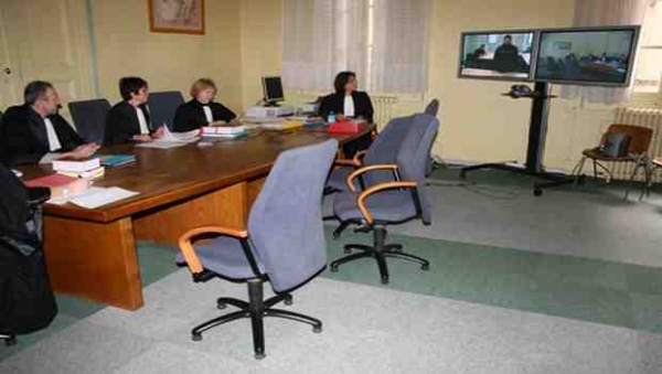 Modernisation de la justice : tenue de 40 procès par visioconférence