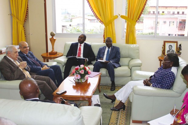 Entraîneur de la sélection gabonaise: Quand Raouraoua “limoge” Costa !