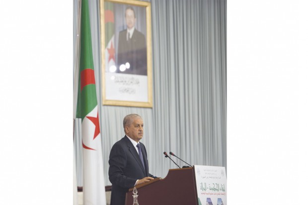 Le calendrier des élections législatives et locales sera respecté