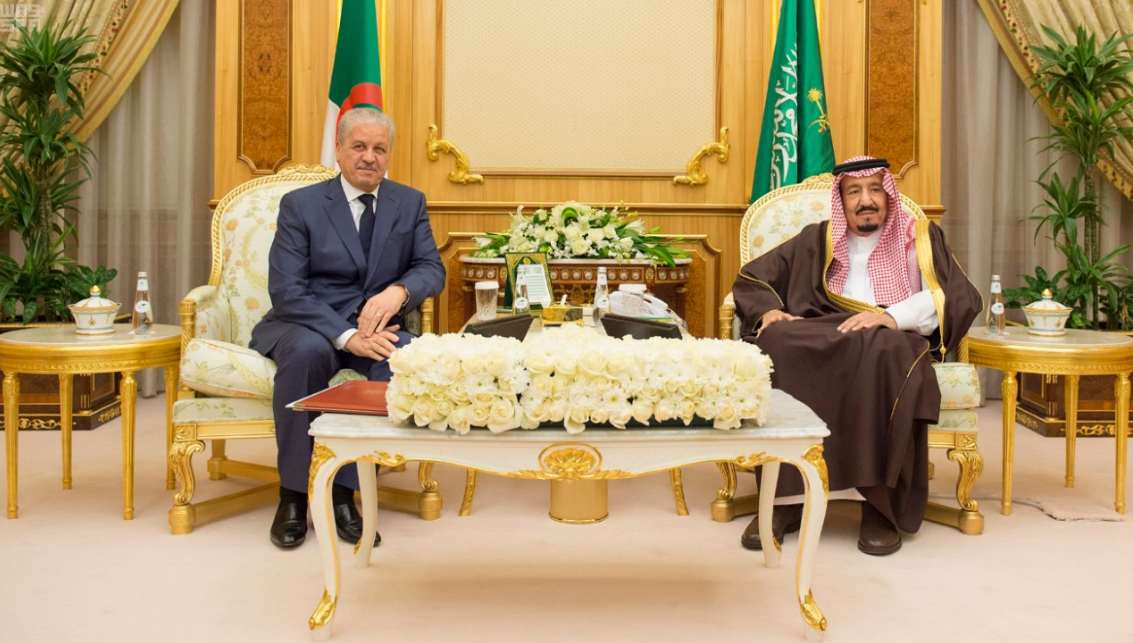 Sellal reçu à Ryadh par le Roi Salmane