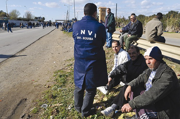 Malgré le versement de leur salaire, ils exigent le départ des dirigeants de l’entreprise: Les travailleurs de la SNVI poursuivent leur grève