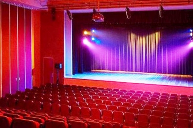 Fin du Festival international de théâtre de Béjaïa : Un art qui se cherche et un festival bientôt en voyage