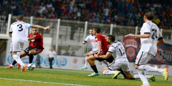 Ligue 1 Mobilis : l’USMA provisoirement leader.