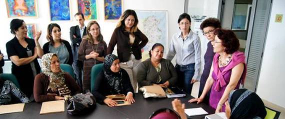 Réseau RAFA : formation pour les porteuses de projets sur le développement de l’entreprise.