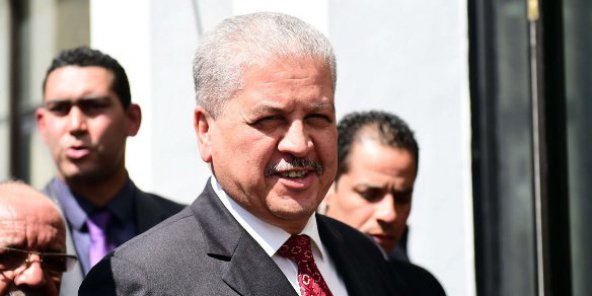 Abdelmalek sellal réagi aux émeutes a béjaïa ( vidéo)