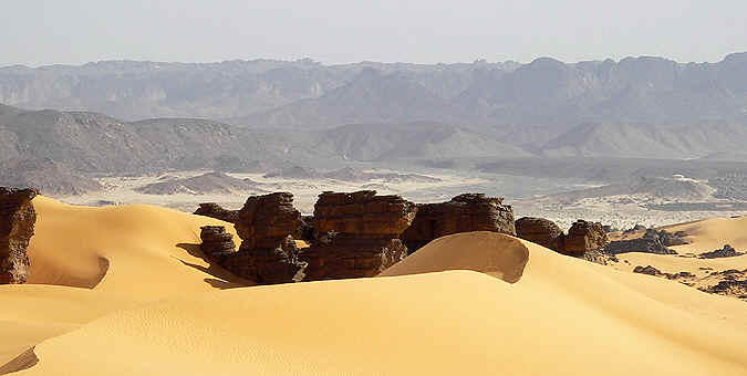 Djanet : Plus d’un millier de jeunes à la manifestation « L&rsquo;Algérie hôte de son désert »