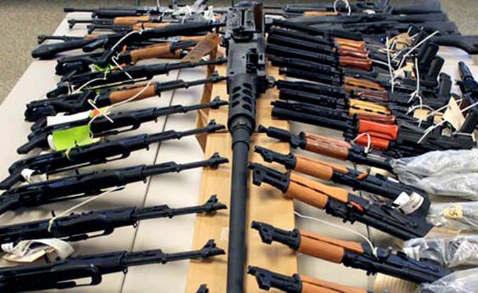 Algérie: Un terroriste se rend en possession d&rsquo;un arsenal de guerre