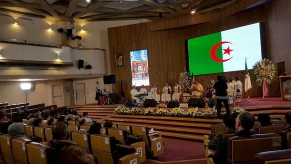 Semaine culturelle algérienne en Iran: Nouri Koufi crée une ambiance algérienne à Téhéran